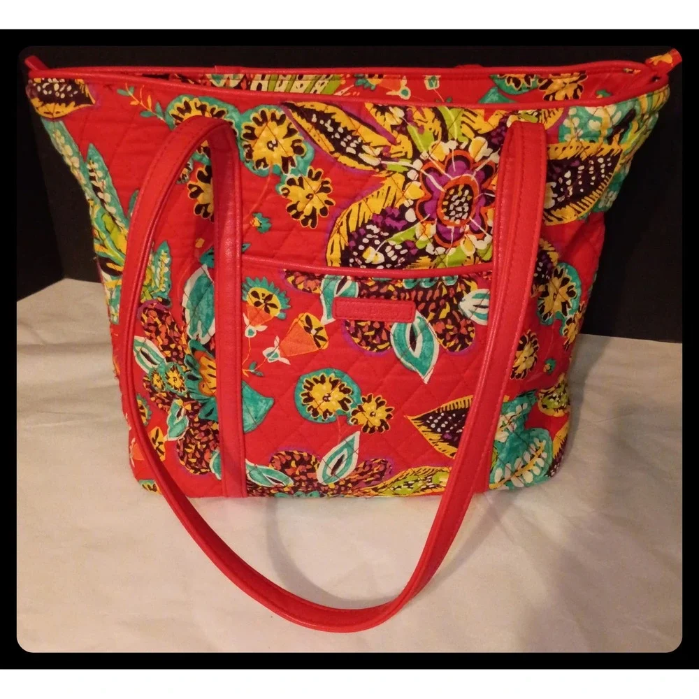 Vera Bradley Tote Bag Women Large Red Multi Floral Quilted Shoulder Handbag